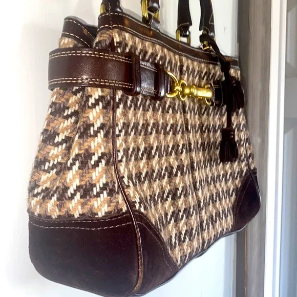 Coach | Bags | F10200 Houndstooth Hand bag | Rare Brown Tweed & leather buckled - Picture 6 of 12